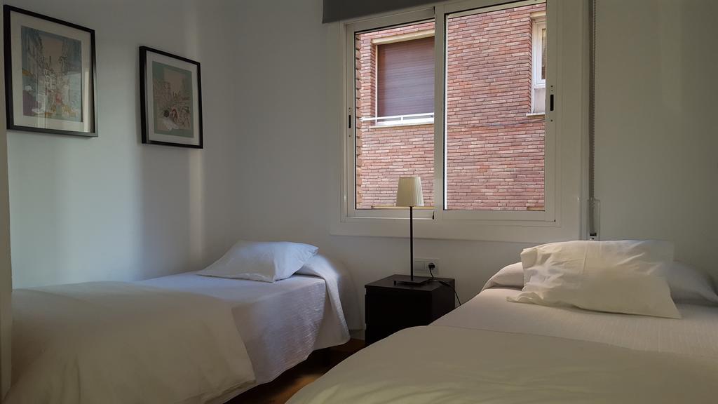 Aparthotel Isabella'S House Barcelona Exterior foto